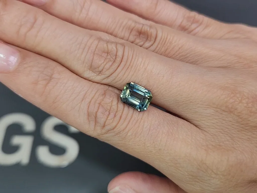 Zafiro verde azulado de talla octogonal sin calentarde 3,08 ct, de Sri Lanka Image №2