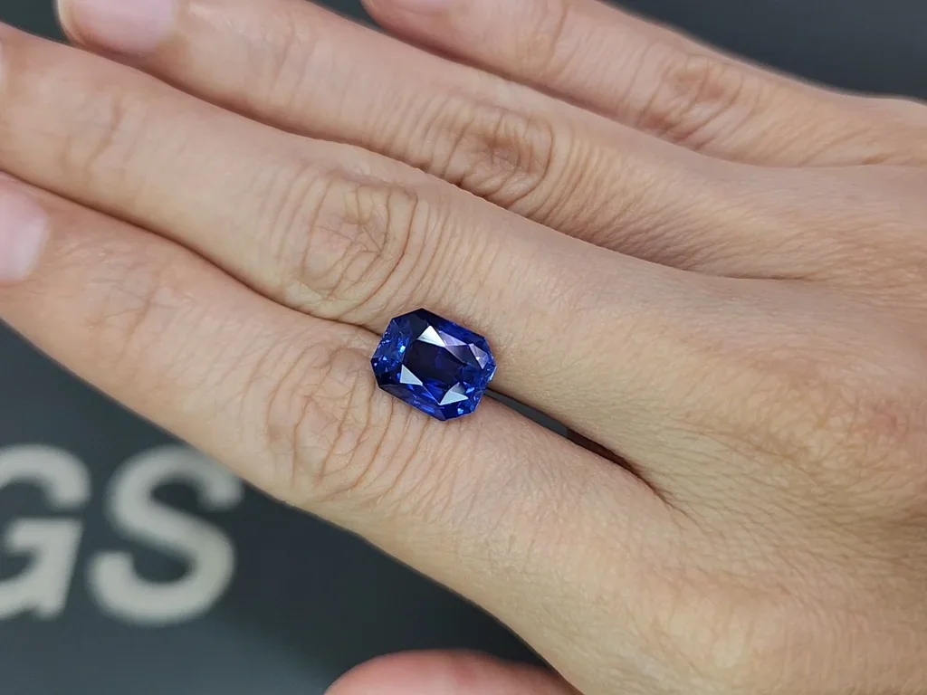 Zafiro azul real, talla octogonal 5,02, Sri Lanka Image №2