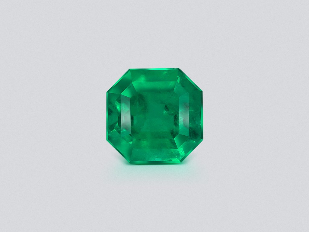 Esmeralda de talla asscher verde intenso de 2,78 carats, Columbia Image №1