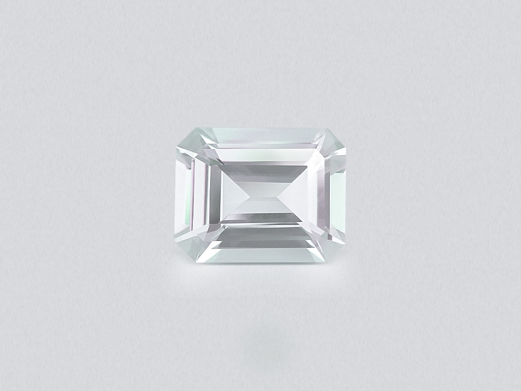 Kunzite light green octagon cut 9.03 carats, Pakistan Image №1