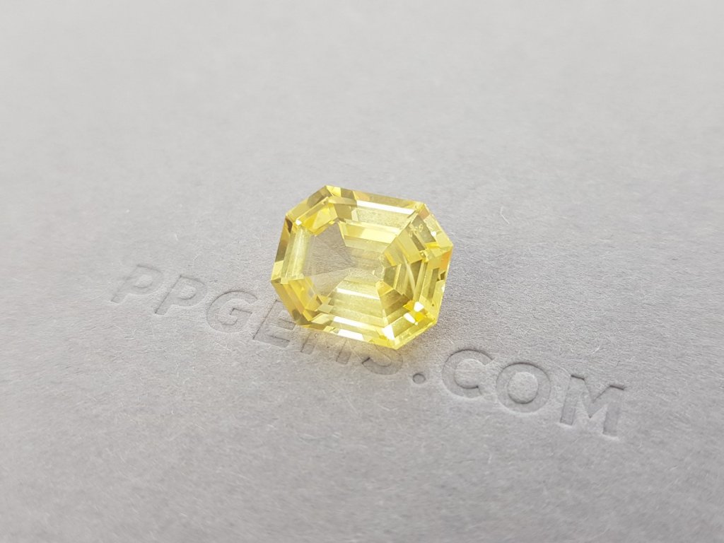 Unheated yellow sapphire 9.02 ct, Sri Lanka Image №4