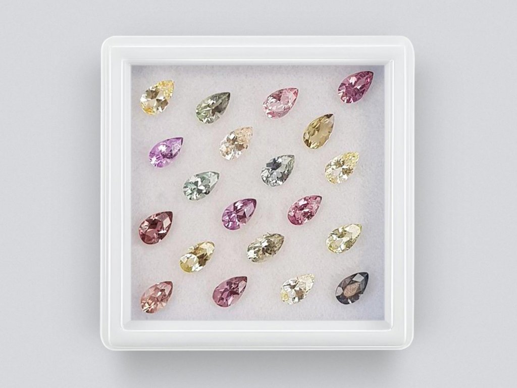 Set of calibrated sapphires 5x3 mm in pear cut 4.64 carats/20 pcs. Image №1