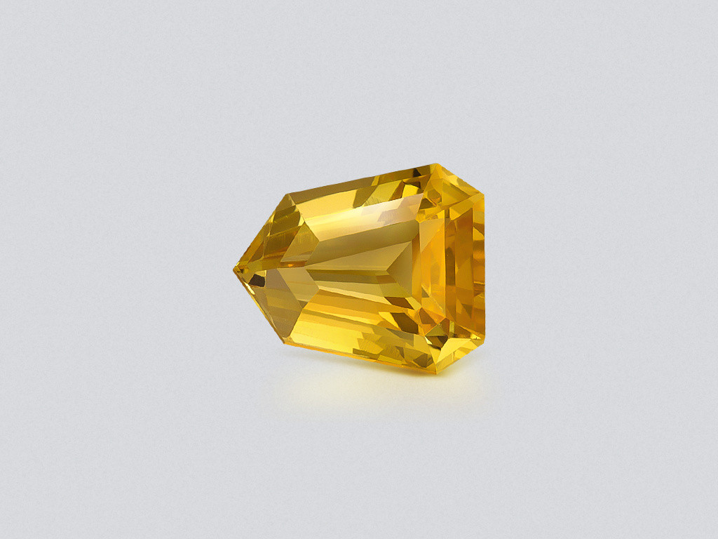 Zafiro amarillo intenso de talla elegante de 1,58 carats, Sri Lanka  Image №1