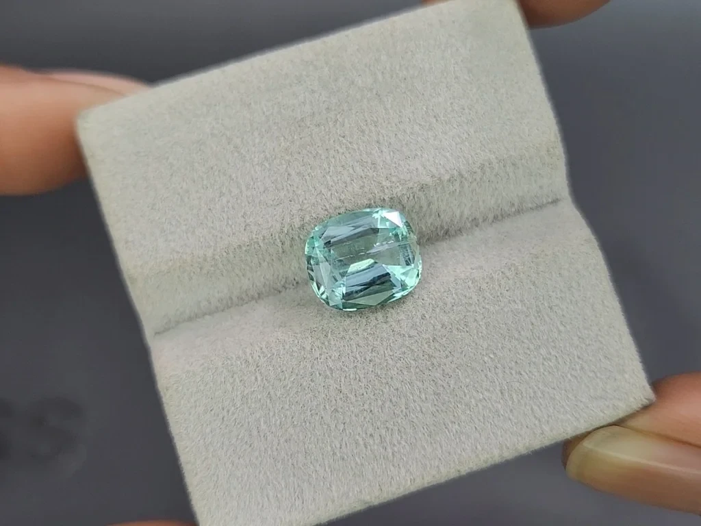 Aquamarin kissenförmiger 2,94 karat, Madagaskar  Image №4