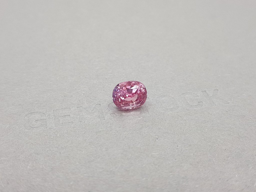 Unheated oval cut Padparadscha sapphire 3,08 ct, Madagascar, GRS Image №2