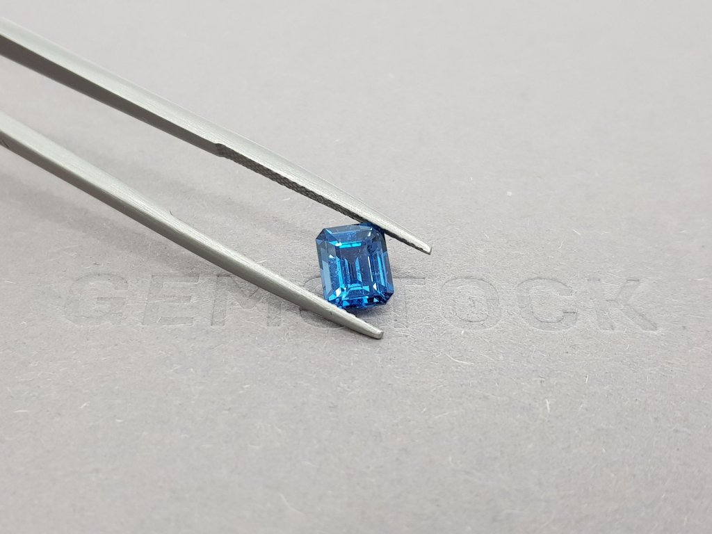 Unique octagon cut cobalt spinel 1.65 ct, Tanzania Image №4