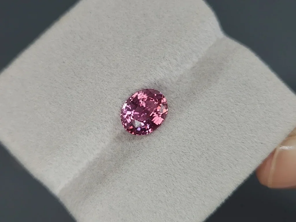Unheated sapphire Padparadscha oval cut 2.53 carats, Madagascar Image №4