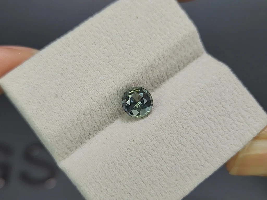 Unheated Teal sapphire round cut 1.62 carats, Madagascar Image №4