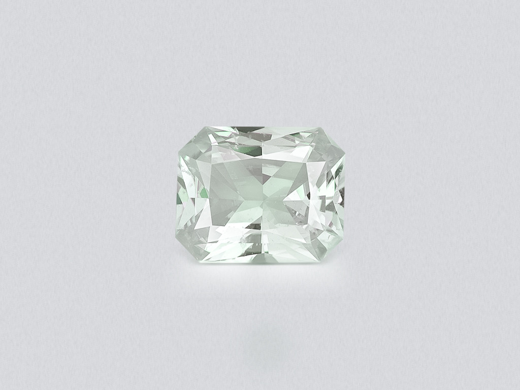 Kunzite light green radiant cut 8.67 carats, Pakistan Image №1