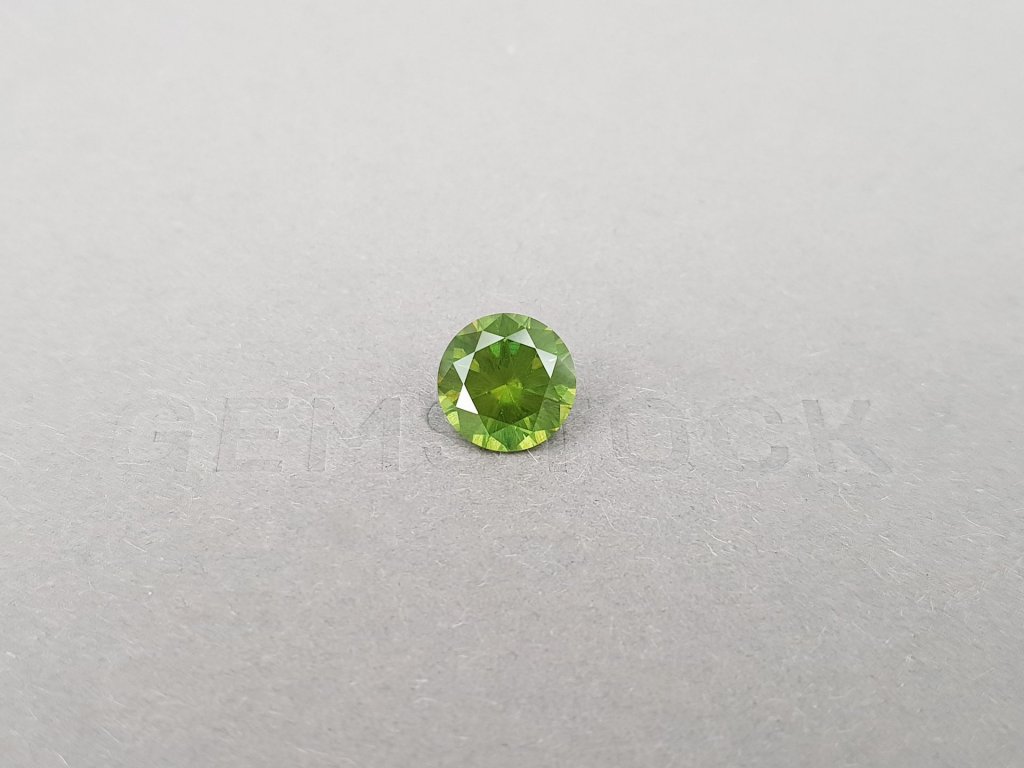 Large russian demantoid with horse tail like inclusion 3.35 ct Image №1