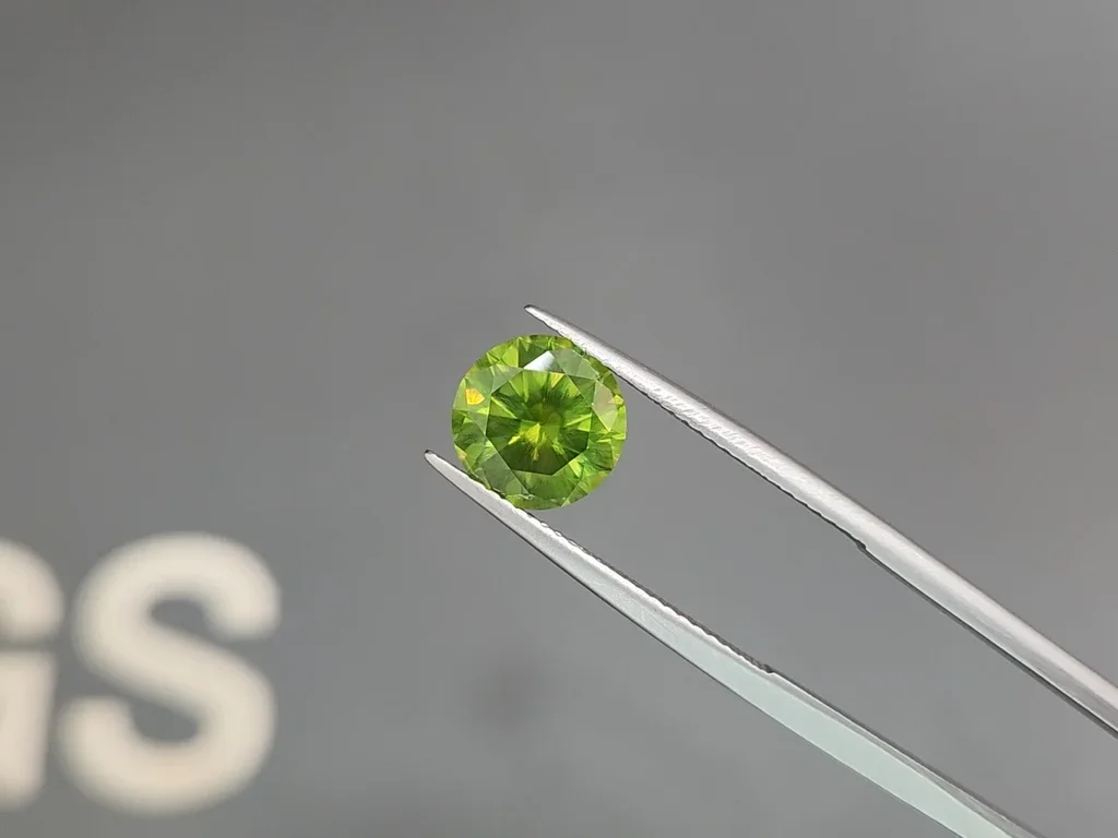 Großer Ural-Demantoid 3,35 Karat Image №2