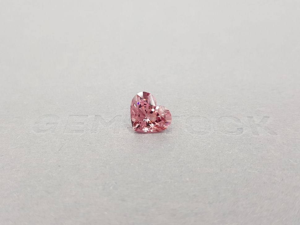 Pink spinel with orange tone in heart shape 2.36 ct, Burma Image №1