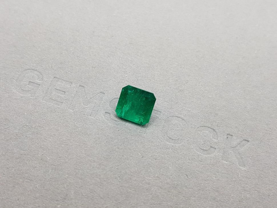 Emerald from Colombia, rich color 1.58 ct Image №3