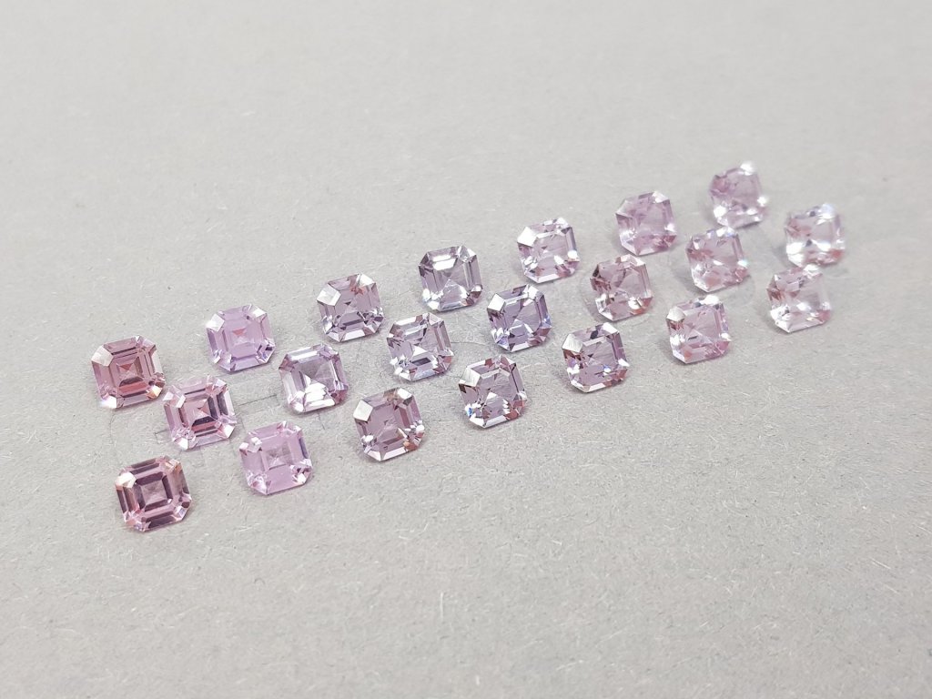 Set of 21 Asscher cut spinels 6.67 carats Image №2