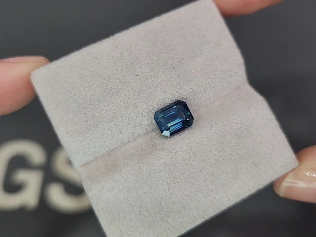 Saphir octogonal bleu sarcelle non chauffé 2,02 carats, Sri Lanka Image №4