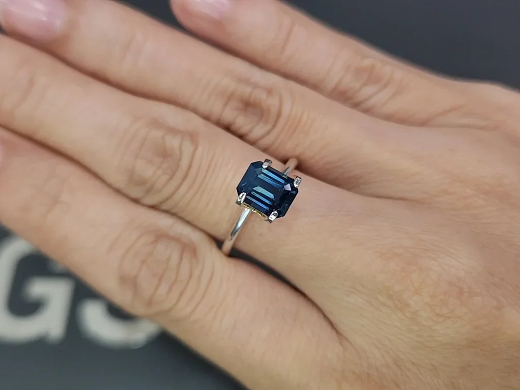 Saphir octogonal bleu sarcelle non chauffé 2,02 carats, Sri Lanka Image №5