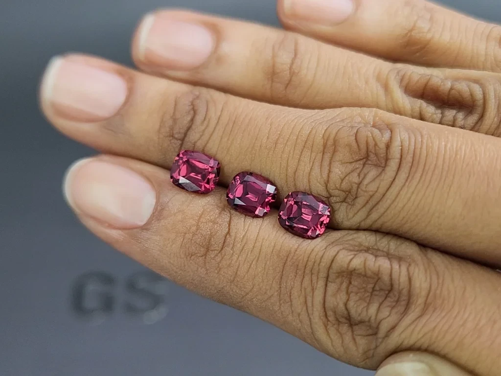 Satz rhodolith-granat im kissenschliff 4,41 karat, Madagaskar Image №2