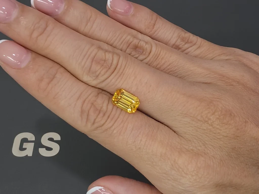 Saphir Vivid Yellow im oktagon-schliff 3,02 karat, Sri Lanka Image №2
