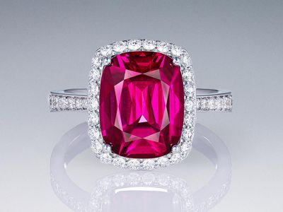 Ring with rare Tanzanian rhodolite 5.18 ct  and diamonds in 18K white gold photo