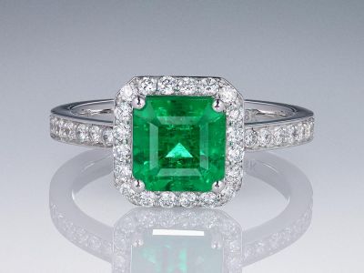 Ring with Muzo Green colombian emerald 1.45 ct and diamonds in 18K white gold photo