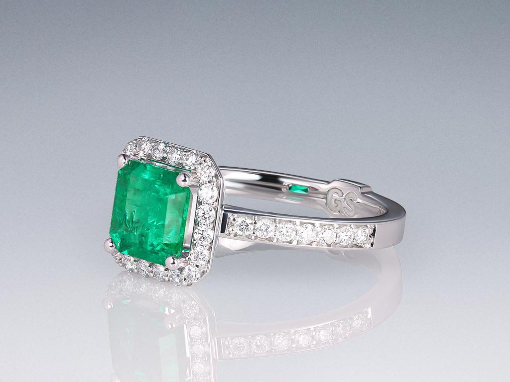 Ring with Muzo Green colombian emerald 1.45 ct and diamonds in 18K white gold Image №3