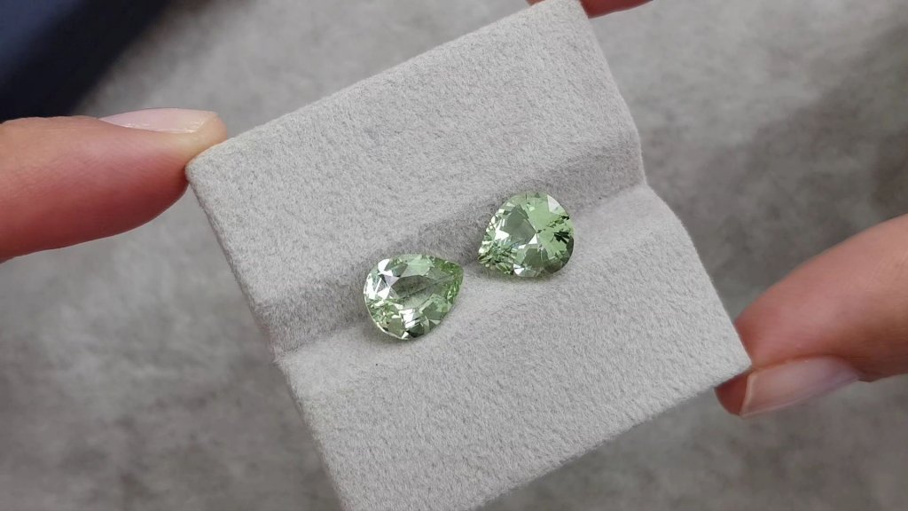 Pair of rare green beryl in pear cut 4.03 carats, Nigeria Image №4