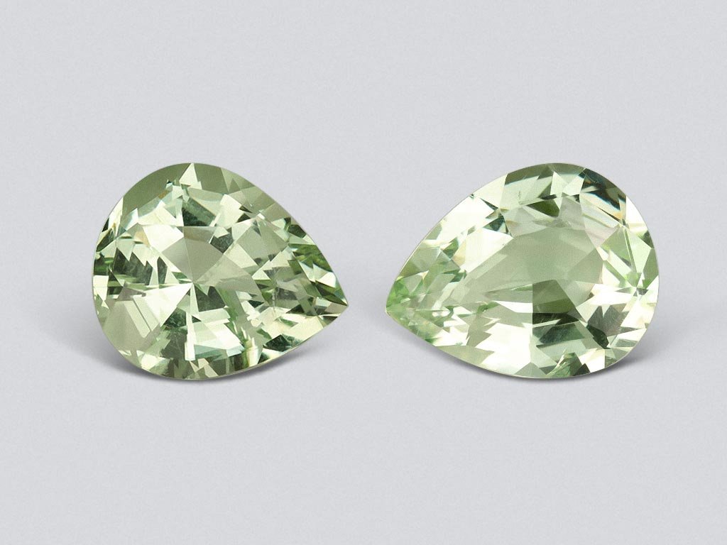 Pair of rare green beryl in pear cut 4.03 carats, Nigeria Image №1