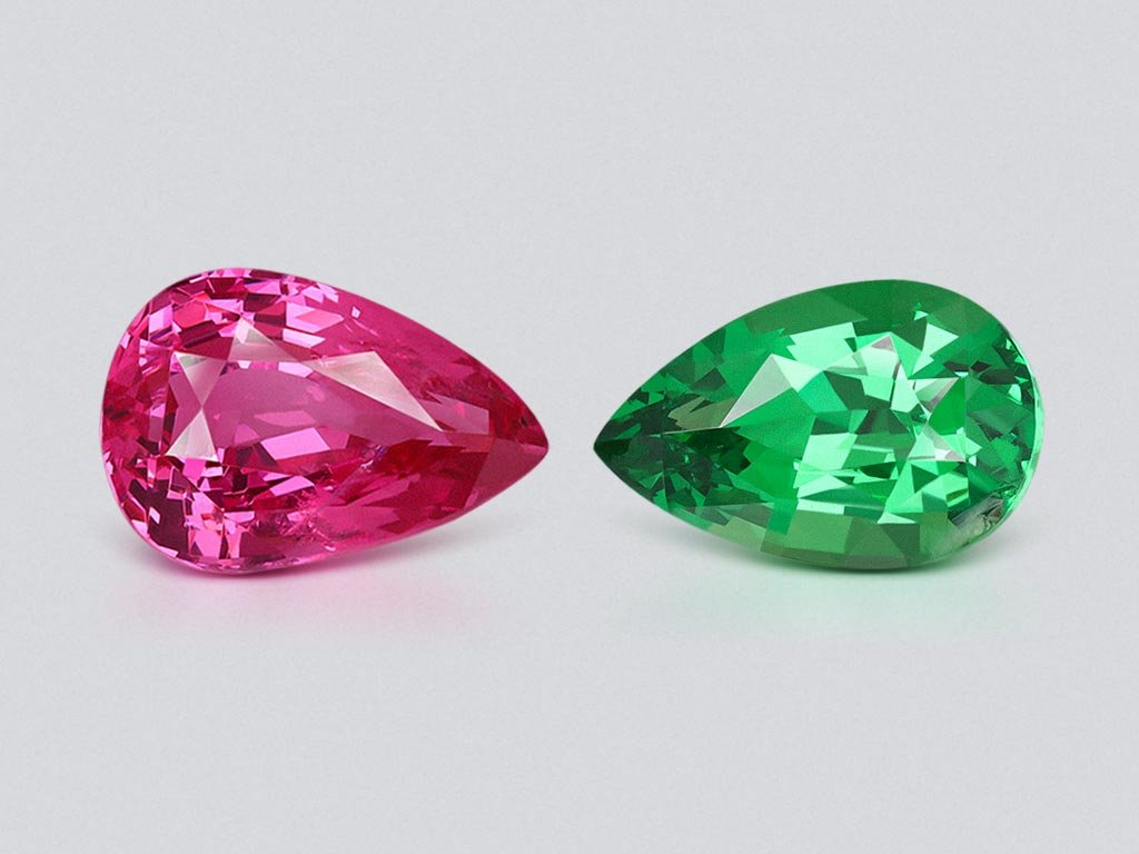 Paire contrastée de spinelle Mahenge rose et de tsavorite taille poire vert vif 3,08 carats Image №1