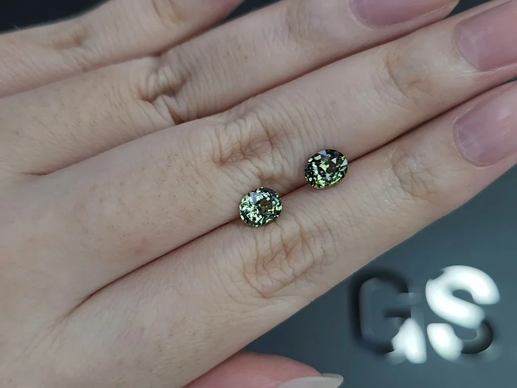 Paar ungeheizter zweifarbiger saphire im ovalschliff 2,14 karat, Sri Lanka Image №2