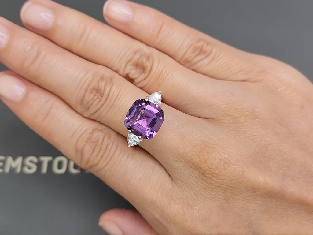 Cushion cut amethyst 4.99 carats, Brazil   Image №5