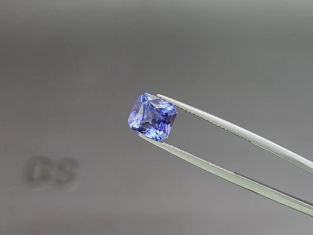 Saphir bleu taille radiant de 4,05 carats, Sri Lanka Image №3