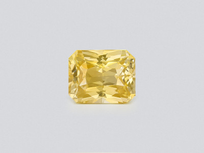 Yellow sapphire radiant cut 1.57 carats, Madagascar photo