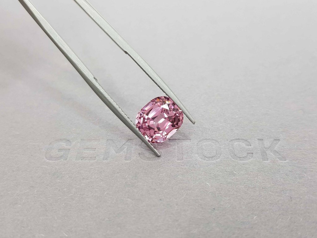 Pamir pink cushion cut spinel 4.71 carats Image №2