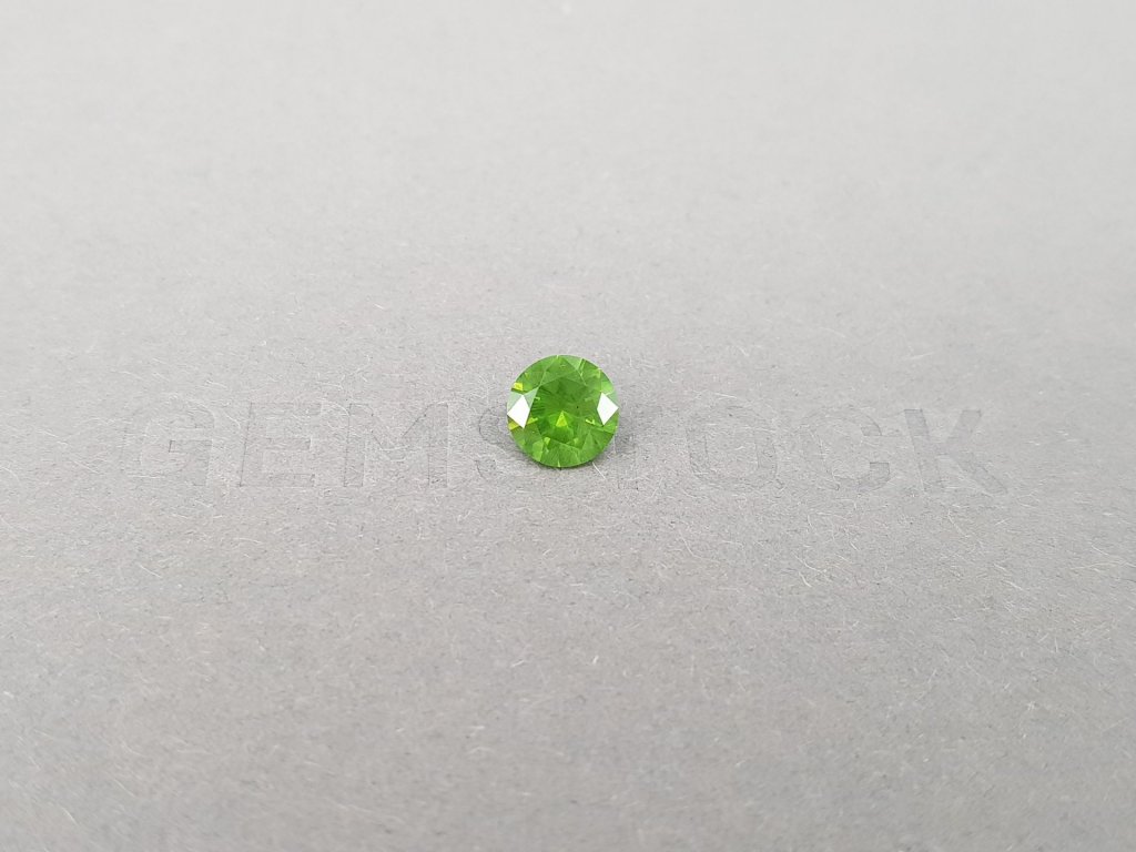 Demantoid with horse tail like inclusion1.09 ct, Ural Mountains, Russia Image №1
