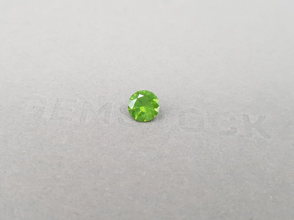 Demantoid with horse tail like inclusion1.09 ct, Ural Mountains, Russia Image №3