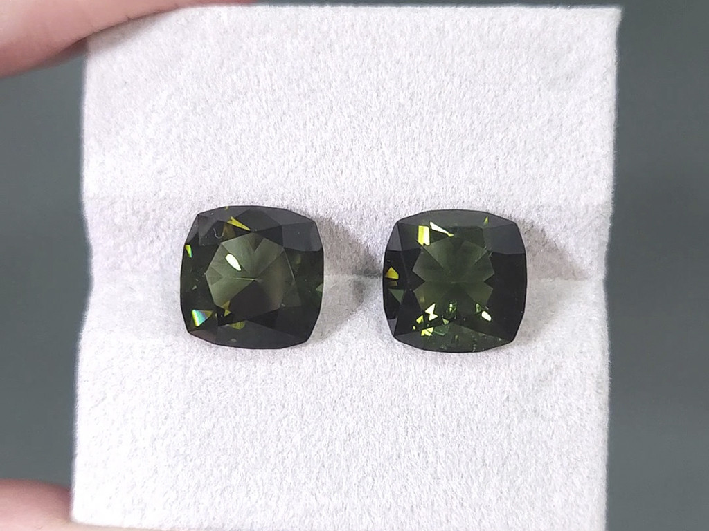 A pair of verdelites from Madagascar, 10.81 carats Image №2