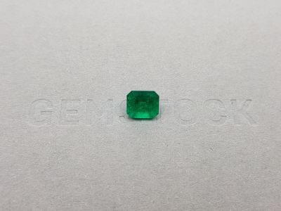 Intense emerald octagon cut 1.32 ct, Colombia photo