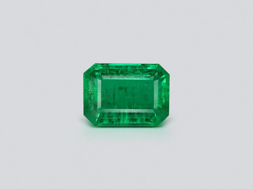 Émeraude vert vif 3,97 carats, taille octogonale, Zambie Image №1