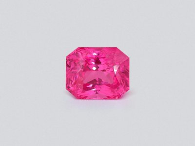 Spinel Mahenge Vivid Pink radiant cut 1.53 carats, Tanzania   photo