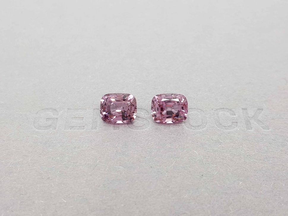 Pair of purple-pink cushion-cut spinels 3.80 ct, Burma Image №1