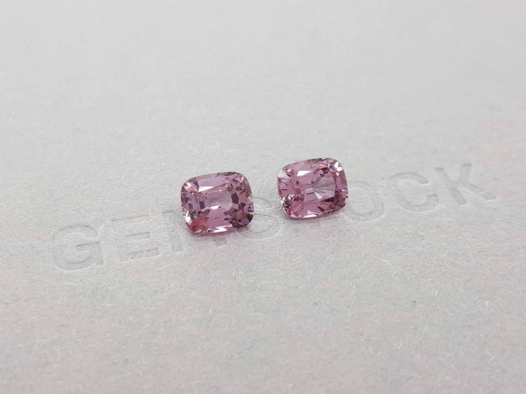 Pair of purple-pink cushion cut spinels 3.80 ct, Burma Image №2