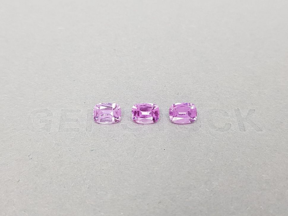 Unheated pink sapphire set 2.02 ct from Madagascar Image №1