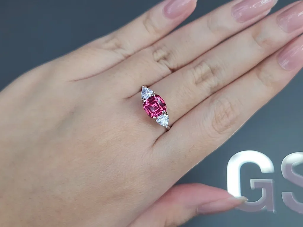 Vivid pink Mahenge spinel in cushion cut 2.19 carats, Tanzania Image №5