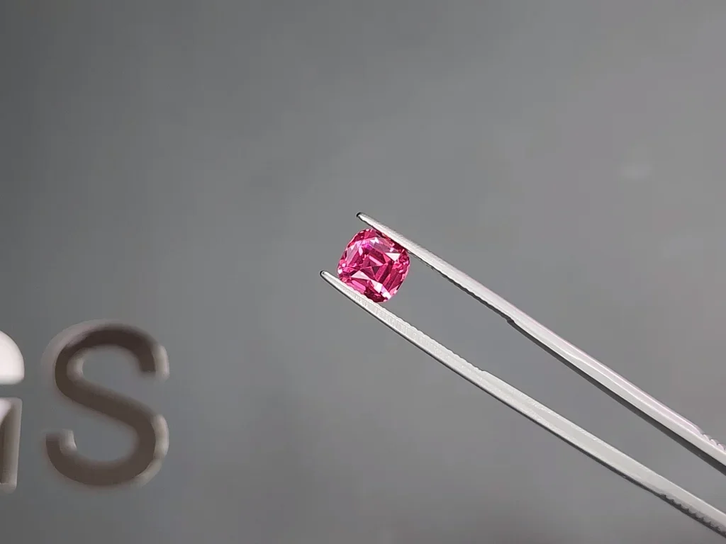 Vivid pink Mahenge spinel in cushion cut 2.19 carats, Tanzania Image №3