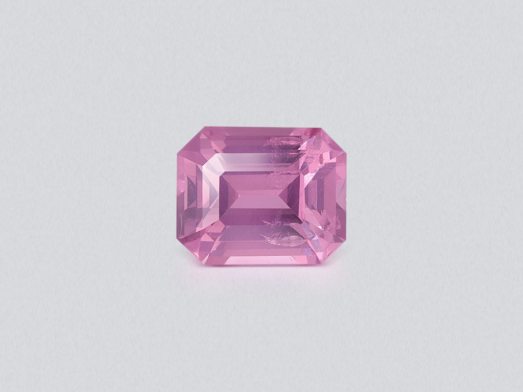 Roze spinel Mahenge achthoekig geslepen 1.06 karat, Tanzania Image №1