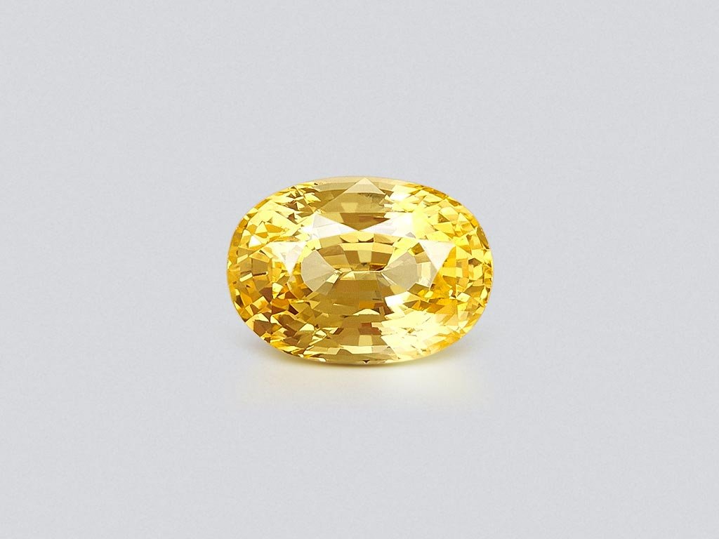 Untreated vivid yellow sapphire in oval cut 8.05 carats, Sri Lanka Image №1