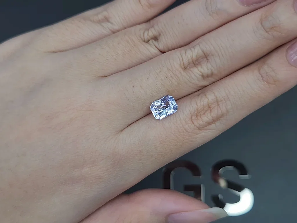 Saphir taille radiant bleu pastel 2,06 carats, Sri Lanka Image №2
