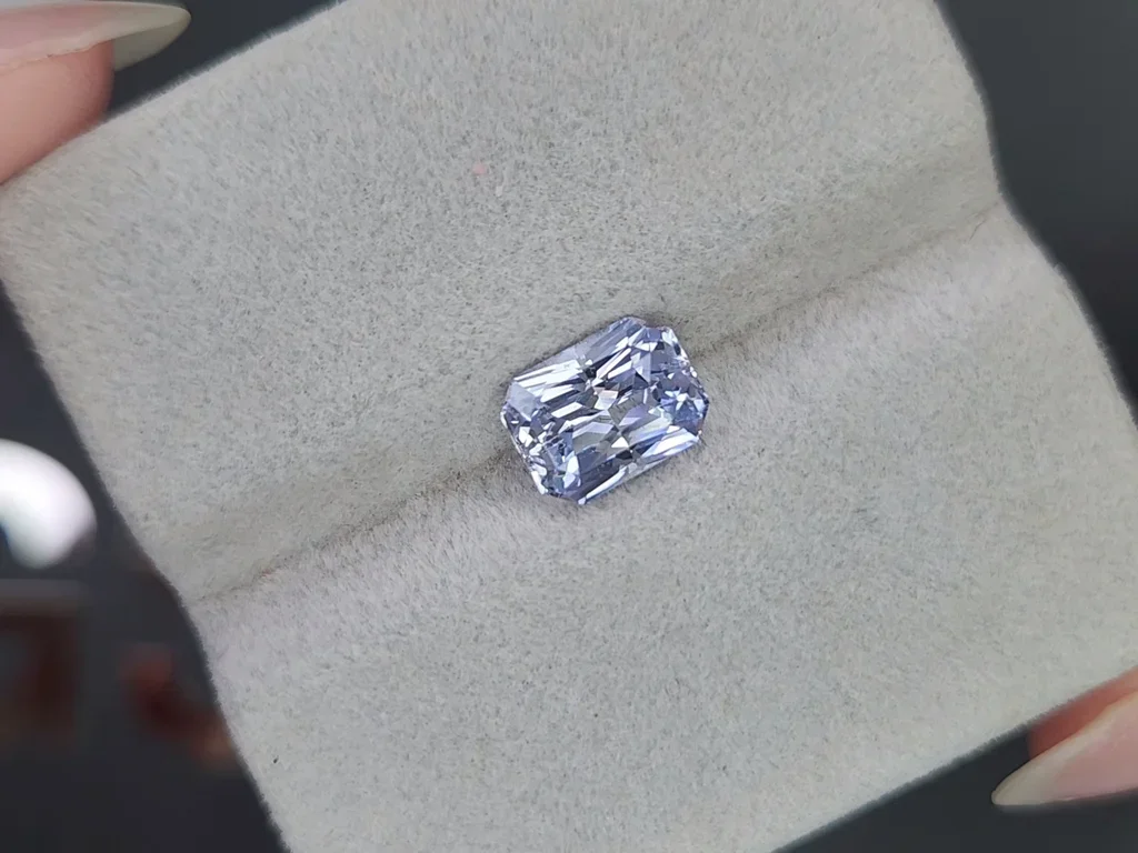 Saphir taille radiant bleu pastel 2,06 carats, Sri Lanka Image №4