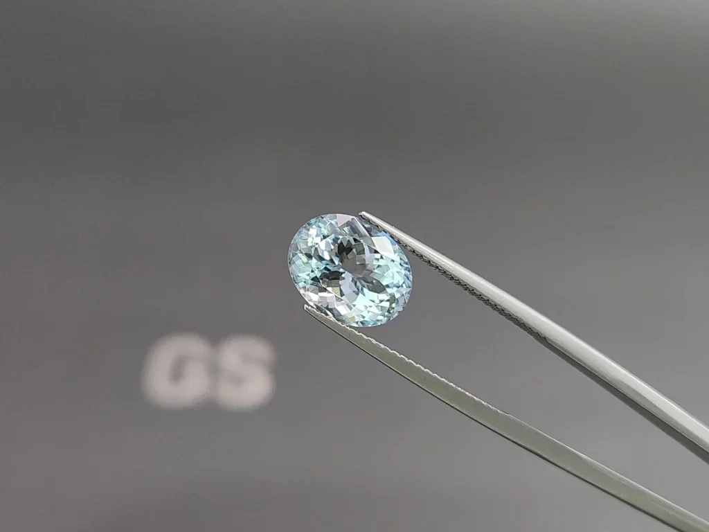 Aigue-marine ovale de 4,11 carats, Madagascar  Image №3