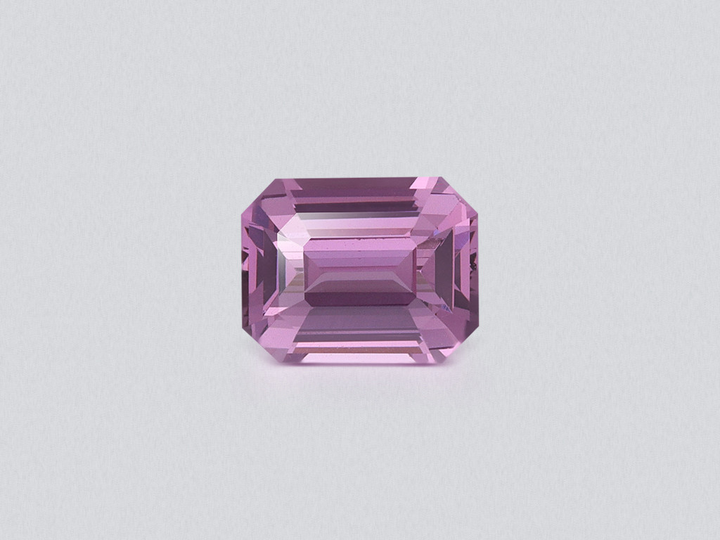 Violett-rosa spinel Mahenge, achthoekig geslepen, 1,08 karaat, Tanzania Image №1